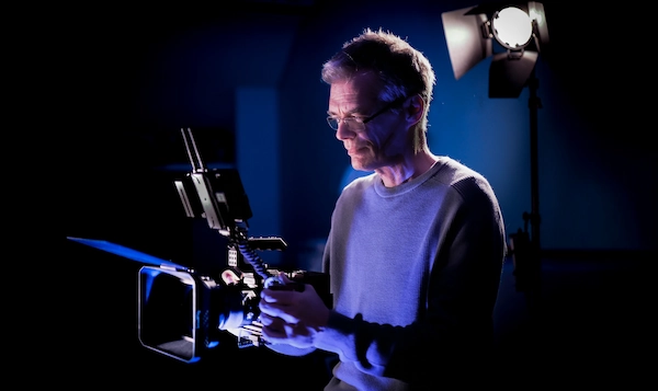 Yves Larivierre motion designer et réalisateur vidéo en Belgique